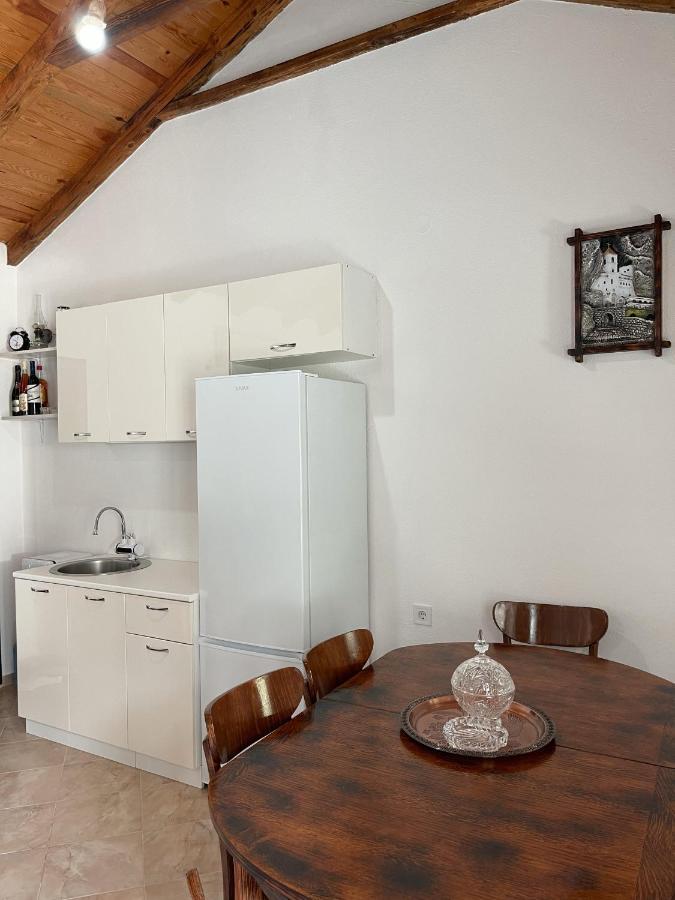 Lakeview Apartments Jolicic Virpazar Bagian luar foto